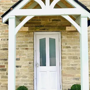 Marina Bradford (West Yorkshire)
